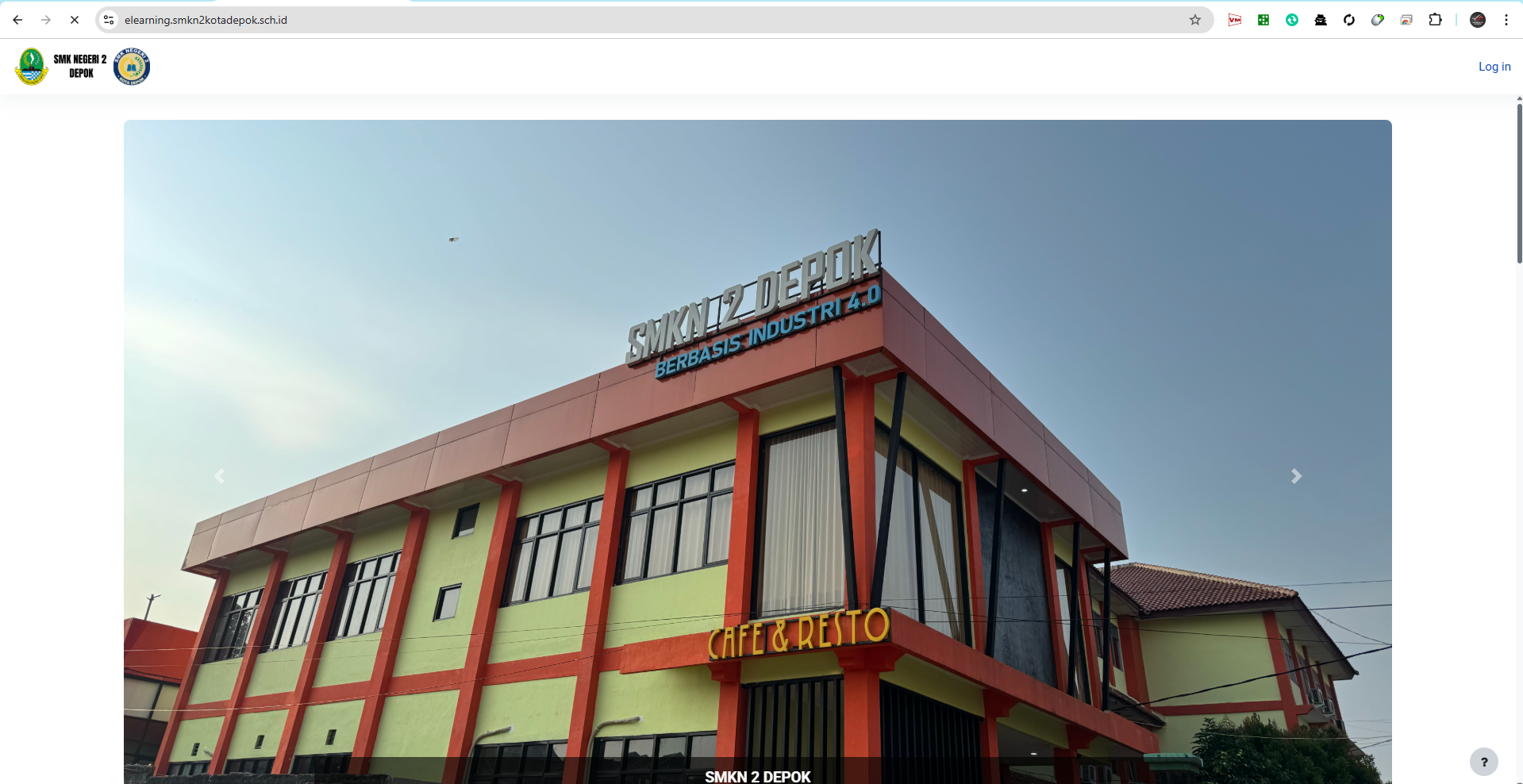 Implementasi Pembuatan Pembelajaran E-Learning SMKN 2 Depok menggunakan Moodle